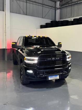 RAM 2500 6.7 I6 TURBO DIESEL LARAMIE CD 4X4 AUTOMÁTICO